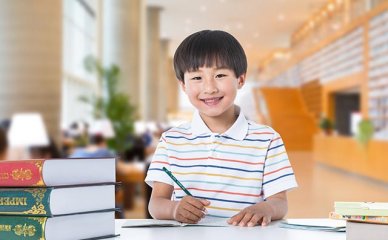 提升学历已成为许多人实现职业发展和个