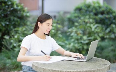 欧洲出国留学费用